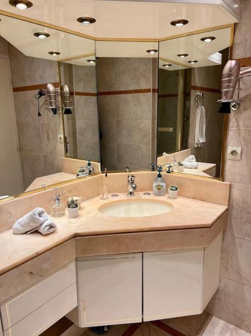 Comfy, Cosy, And Spacious Apartment Near Paris Bezons Zewnętrze zdjęcie